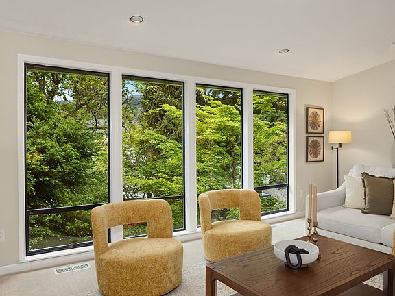 5th image of 4320 191st Ave SE