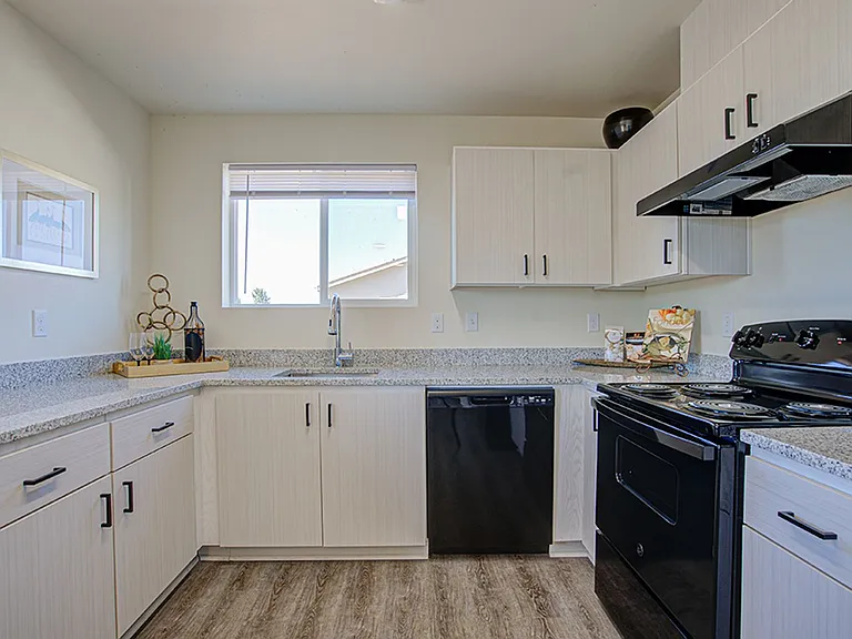 Country Living with Modern Flair: Wake up to the sounds of nature, Live Minutes from Everything — Photo 20
