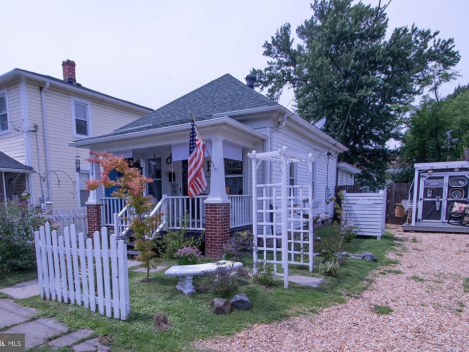 219 Boundary St, Colonial Beach, VA 22443 Zillow