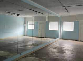 631 E Broad St, Savannah, GA 31401