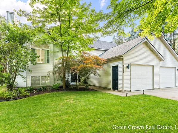 12863 N Star Ct, Grand Haven, MI 49417