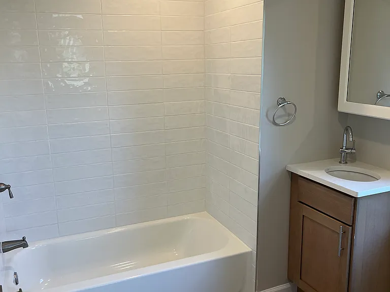 216 Broad St — Photo 15
