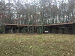 1170 Shotoff Cliff Rd, Oneida, TN 37841