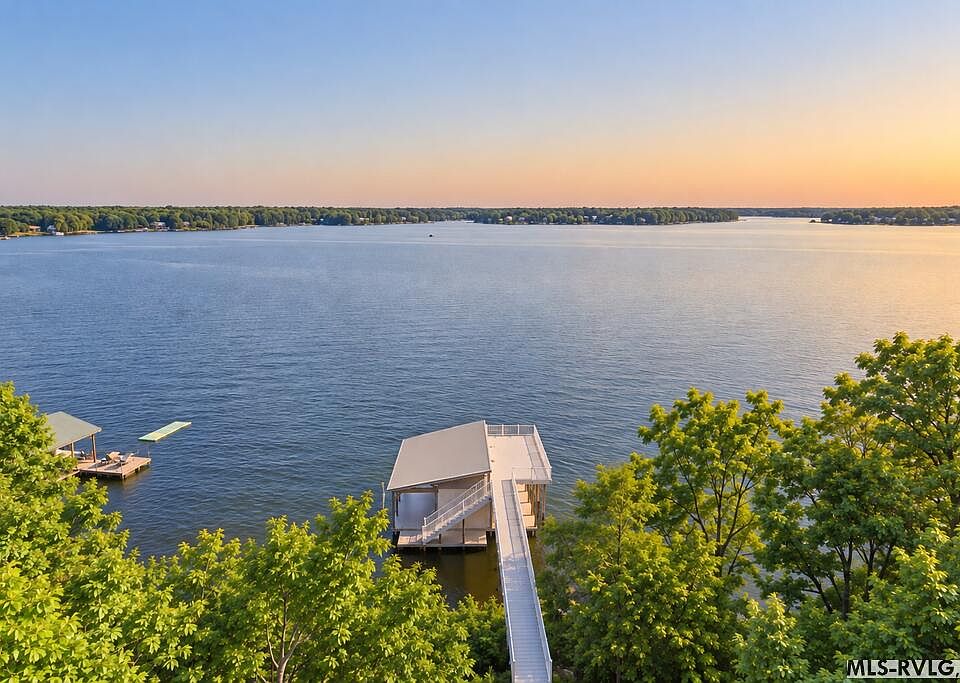 1st image of 314 Harbor Dr