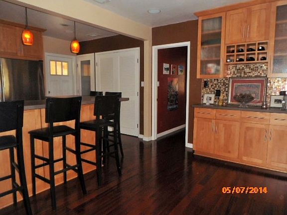 Kitchen/Dining Area