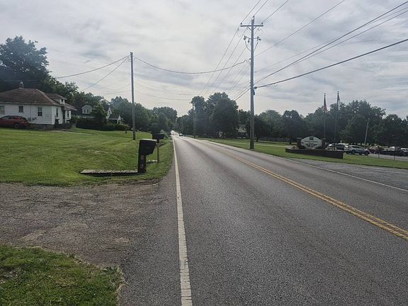 5th image of 2520 Springdale Rd