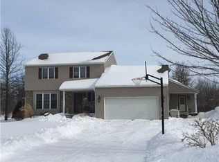 2161 Timber Ln, Harborcreek, PA 16421