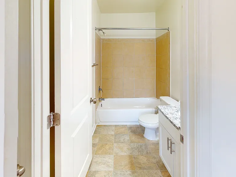 Gayton Pointe Townhomes — Photo 53