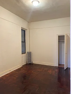 Rented by WIRE International Realty | media 2