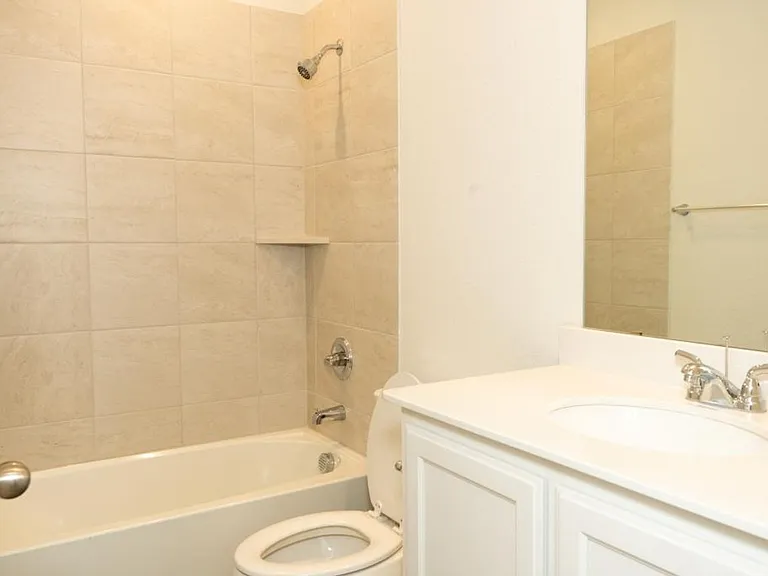 1004 King St — Photo 18