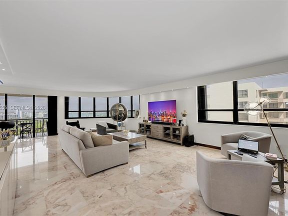 3rd image of 10175 Collins Ave APT 1207