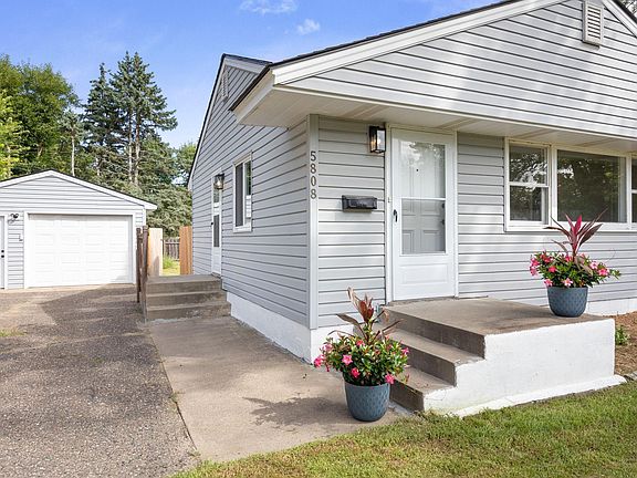 2nd image of 5808 Pearson Dr