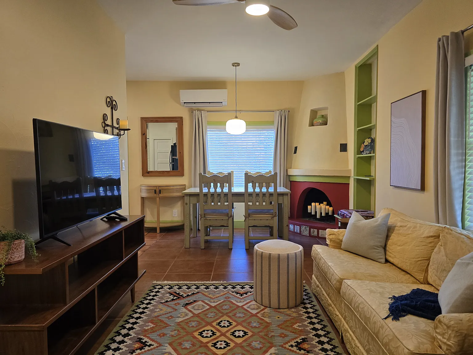 1 bed, 853 sqft, $1,545 — Photo 2
