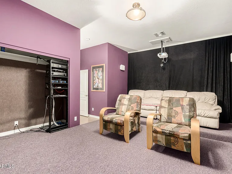 1203 E Kramer Cir — Photo 36