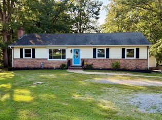 8247 Atlee Rd, Mechanicsville, VA 23116