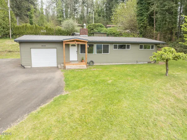 1625 SE Hillvale Ln, Toledo, OR 97391