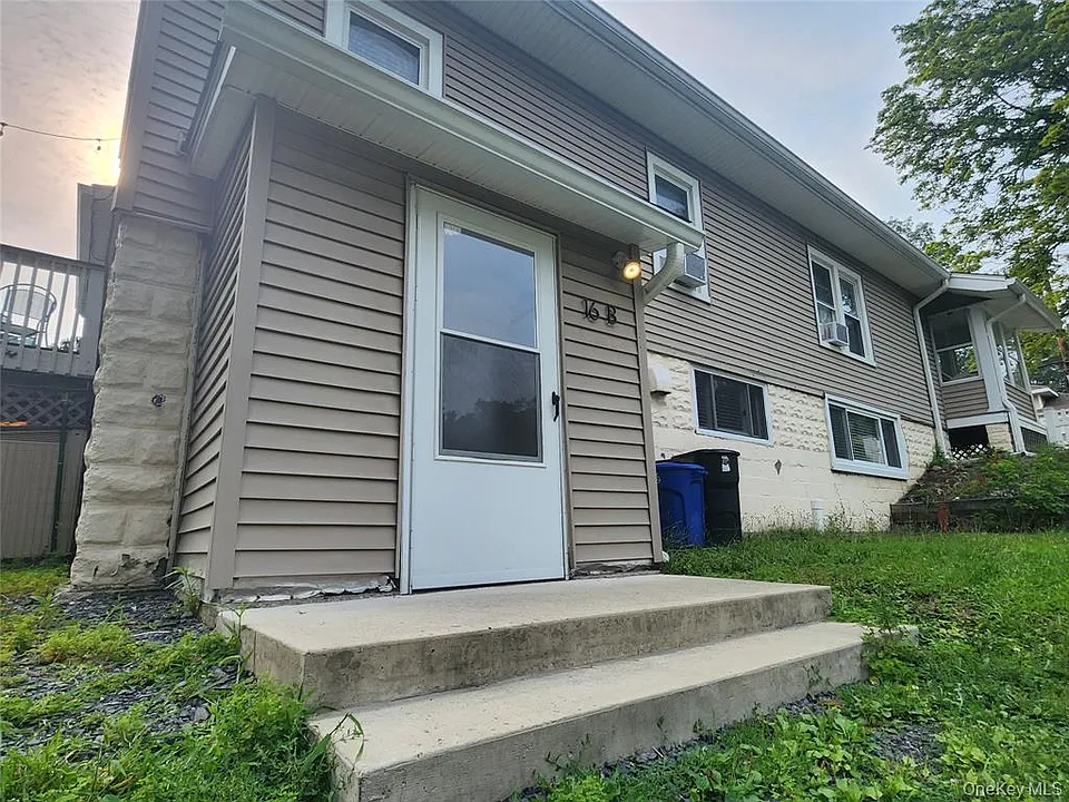 16 Ardmore St #B