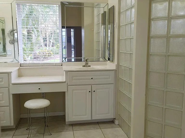 1106 SE 37th Ln — Photo 23