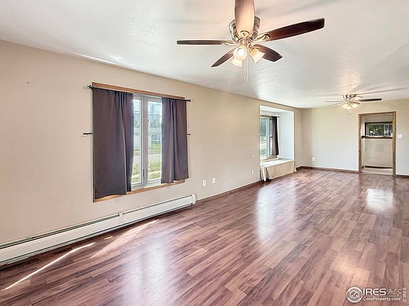 5th image of 105 N Logan Ave
