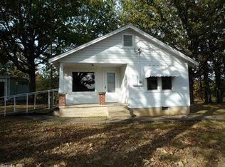 204 Ball Park Rd, Mount Ida, AR 71957
