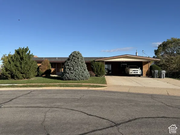 4539 S Country View Dr, South Ogden, UT 84403