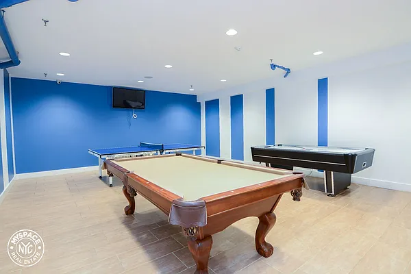 Rented by MySpaceNYC | media 66