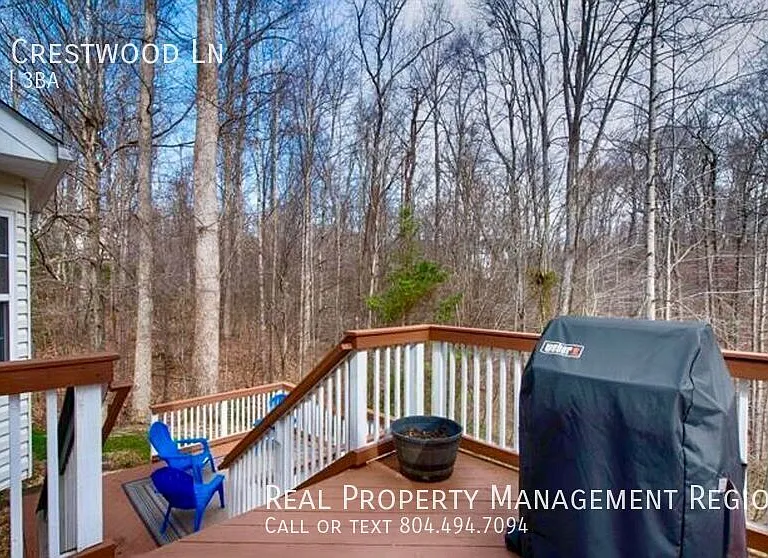 24 Crestwood Ln — Photo 7
