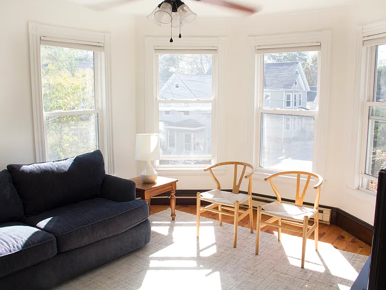 Sunny living room - southern facing
