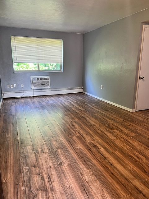 1st image of 2916 N Verity Pkwy #31