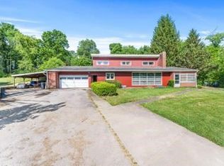 122 Whitman Ln, Volant, PA 16156