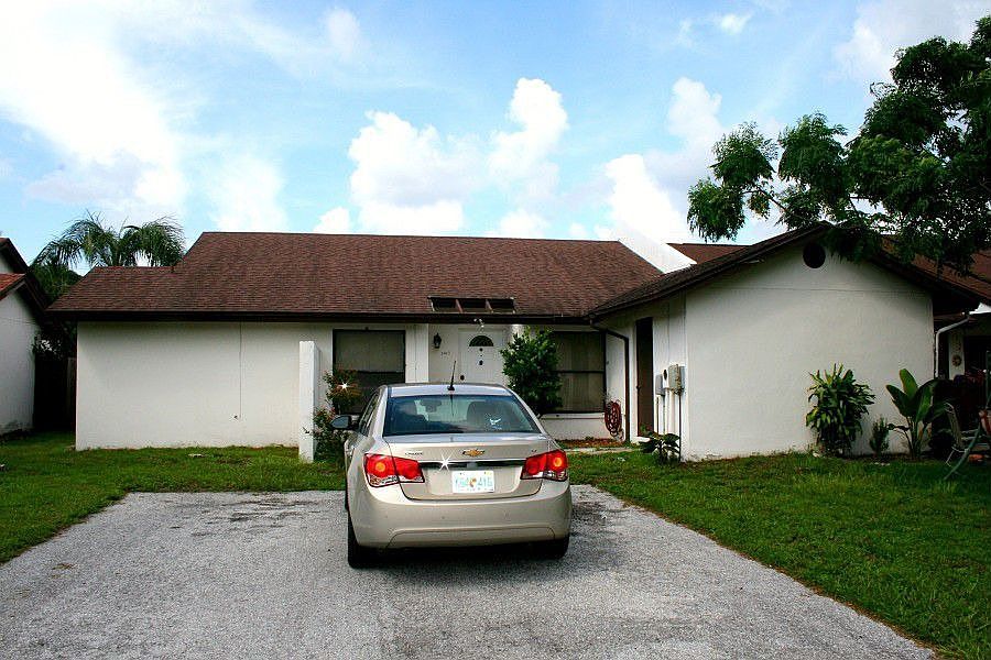 1st image of 5407 Marlwood Ct
