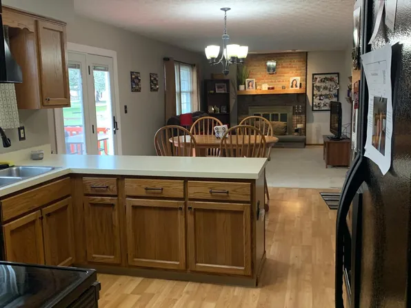 8017 Saddle Run, Powell, OH 43065