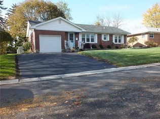 525 Woodland Dr, Bellefontaine, OH