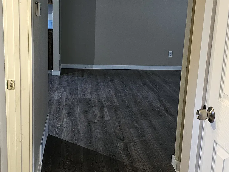 309 Arthur St — Photo 4