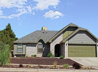 716 Colchester Dr, El Paso, TX 79912