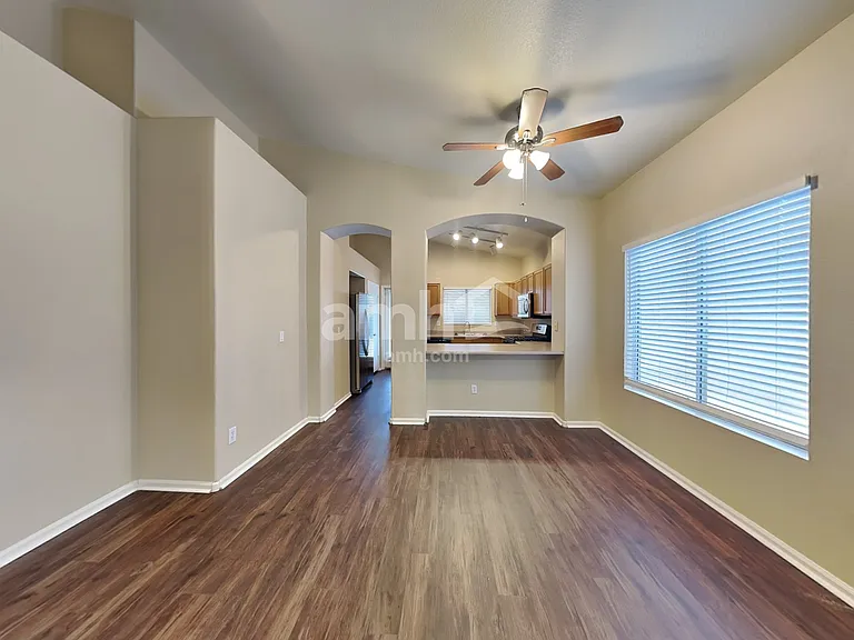 15640 W Magnolia St — Photo 4