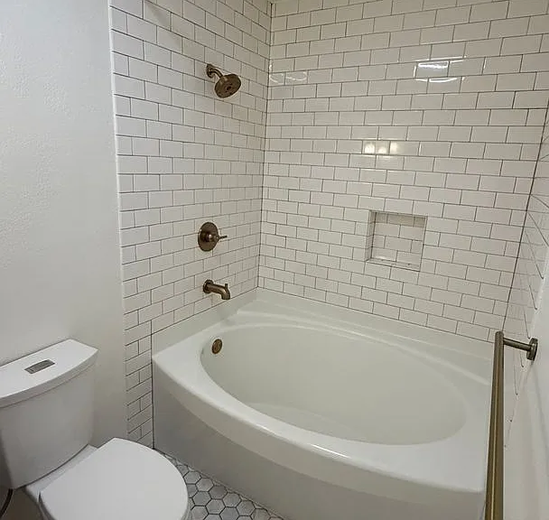 1415 Eddy St — Photo 26