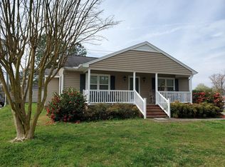 133 Devonshire Cir, Roanoke Rapids, NC 27870