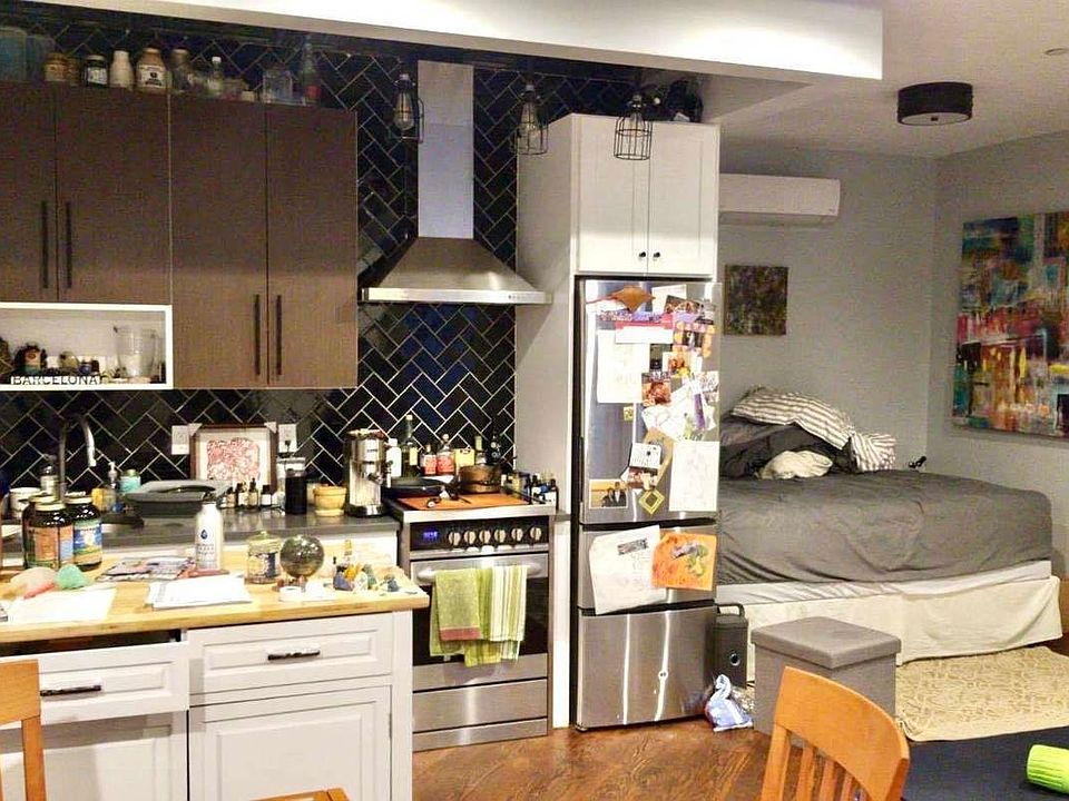 1st image of 35 Claver Pl Penthouse B