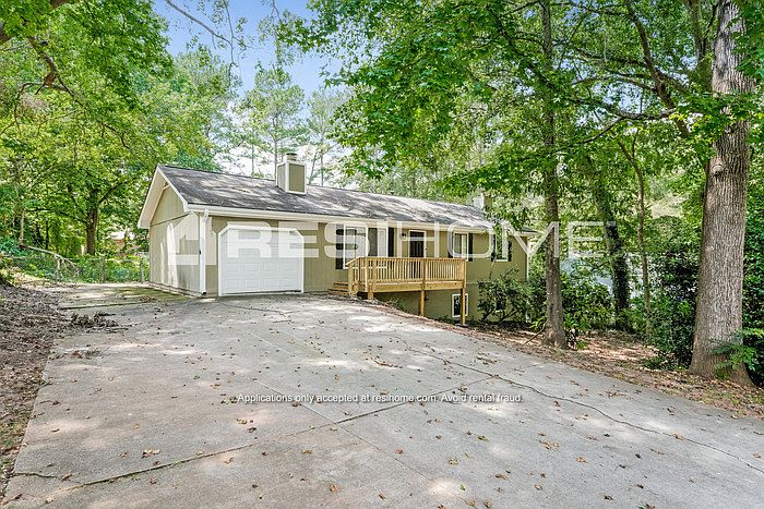 1st image of 1763 Stag Dr NW