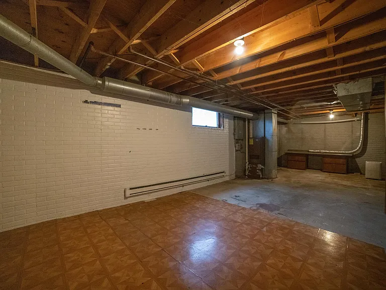 720 Fairwood Dr #4 — Photo 8