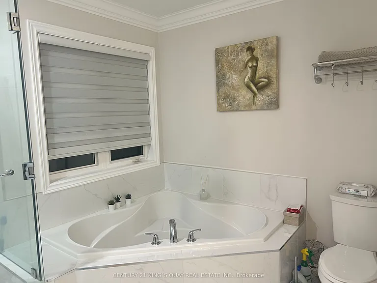 52 Brockdale St — Photo 9