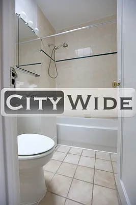 Rented by City Wide Apartments | media 11