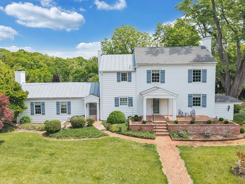 1st image of 6126 Greyholme Ln