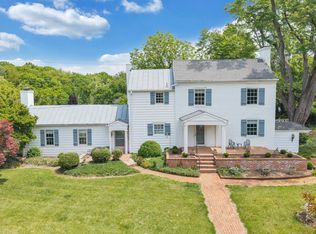 6126 Greyholme Ln, Roanoke, VA 24019