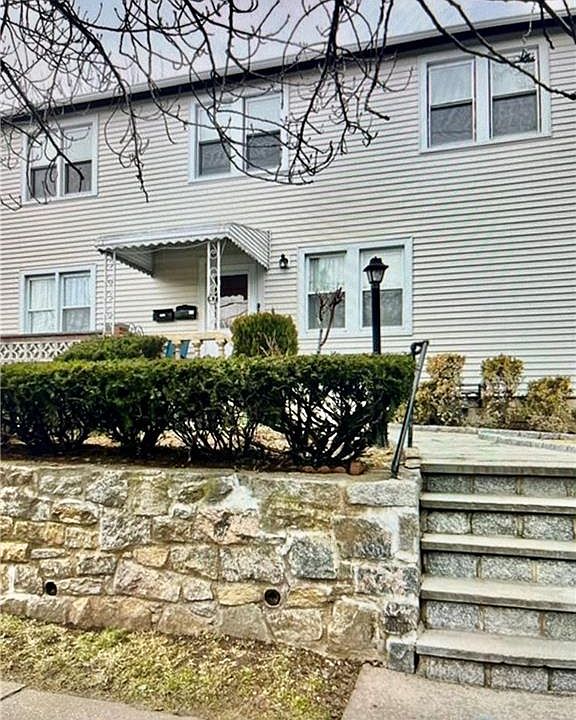 1st image of 47 Armourvilla Ave