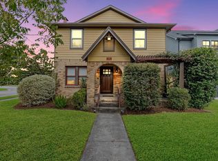701 E 17th St, Houston, TX 77008
