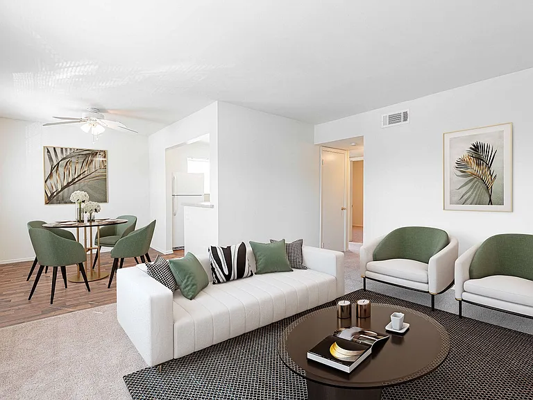 Brentwood Place — Photo 8