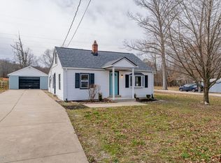 10008 Keys Ferry Rd, Fairdale, KY 40118