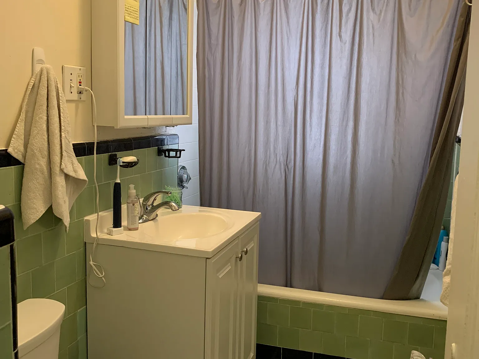 Studio, 1.0 bath, $1,800 — Photo 3